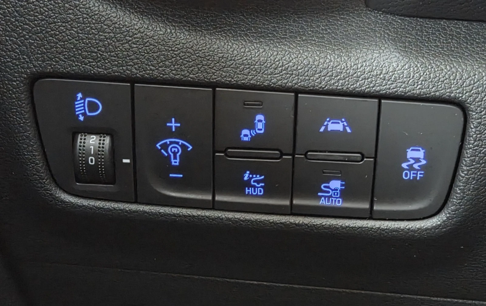 Hyundai Kona 64KWh/Premium/12.2020/SOH100/BlueLink | Mobile.bg � ����������� 15