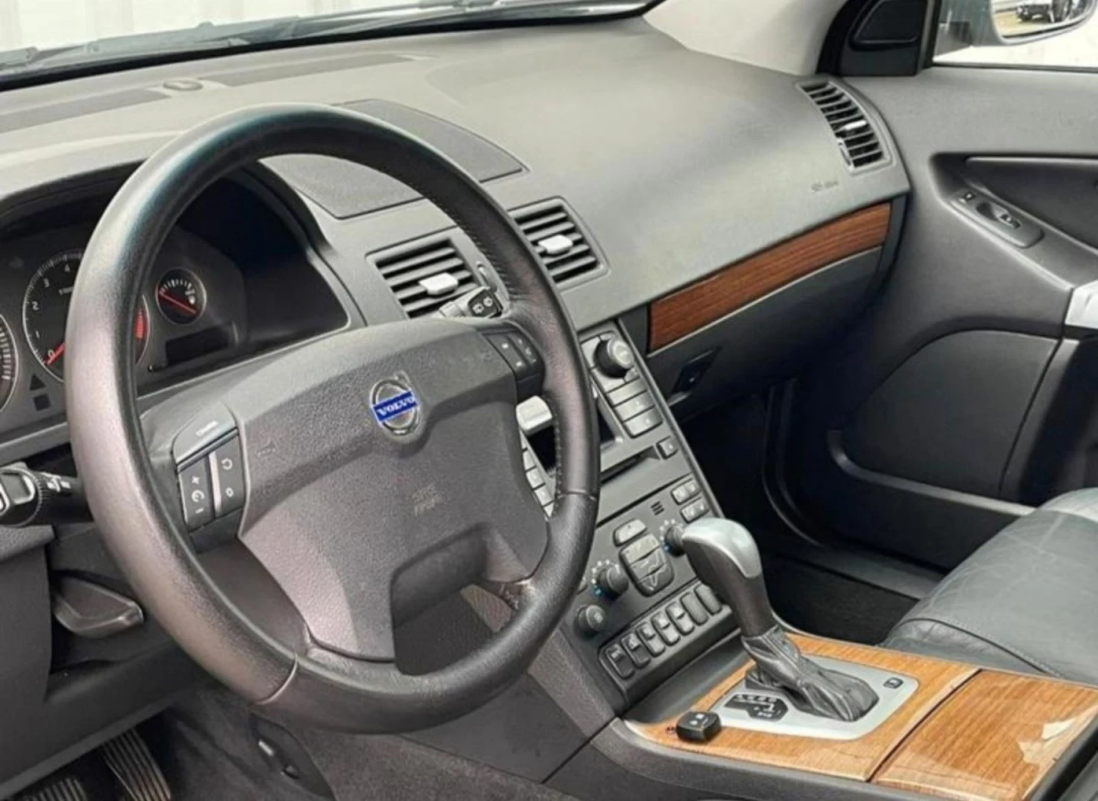 Volvo Xc90 2.5t LPG - изображение 7