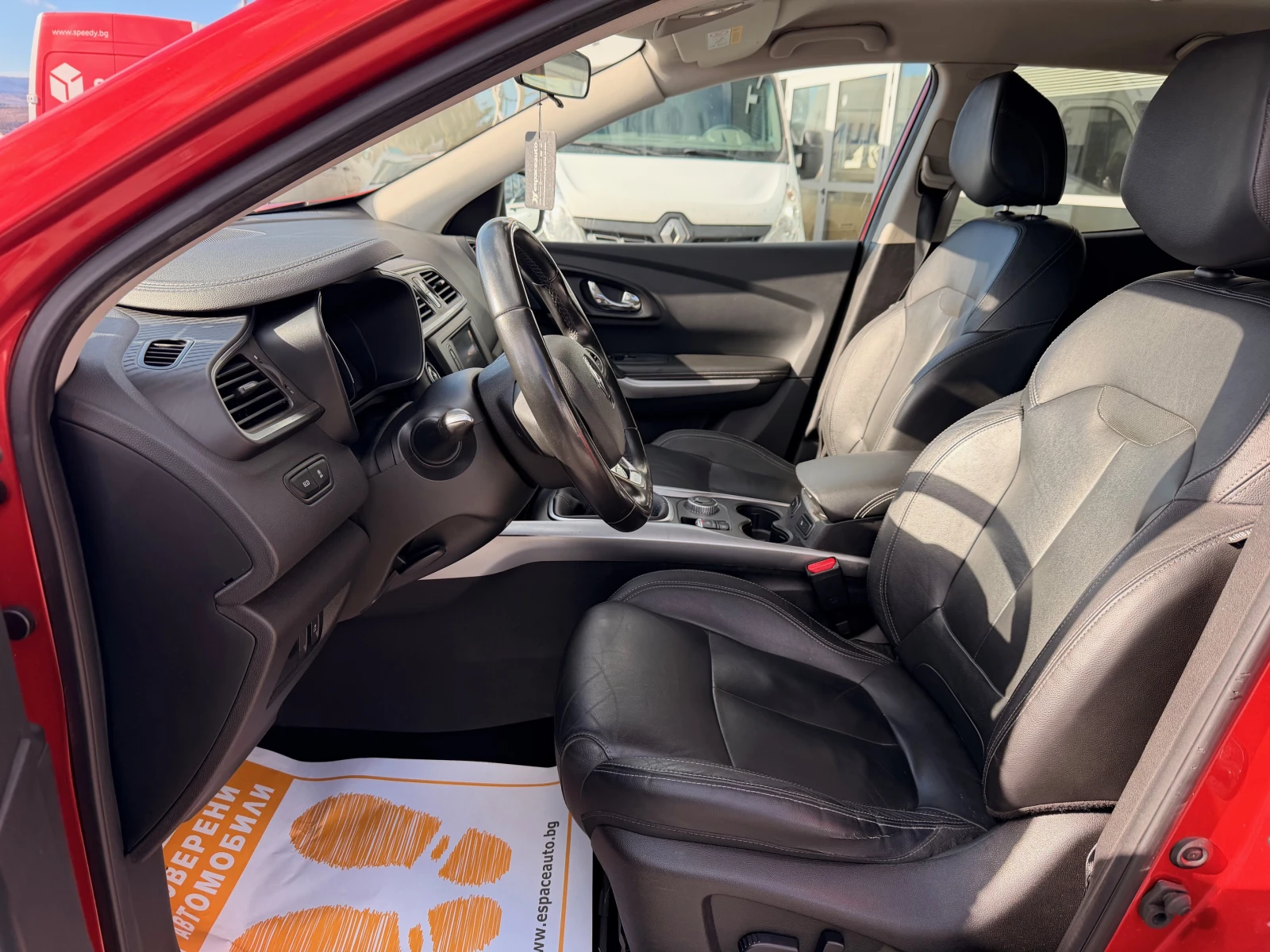 Renault Kadjar 1.6 dCI/ 130 к.с. / 4х4, снимка 11 - Автомобили и джипове - 53623381