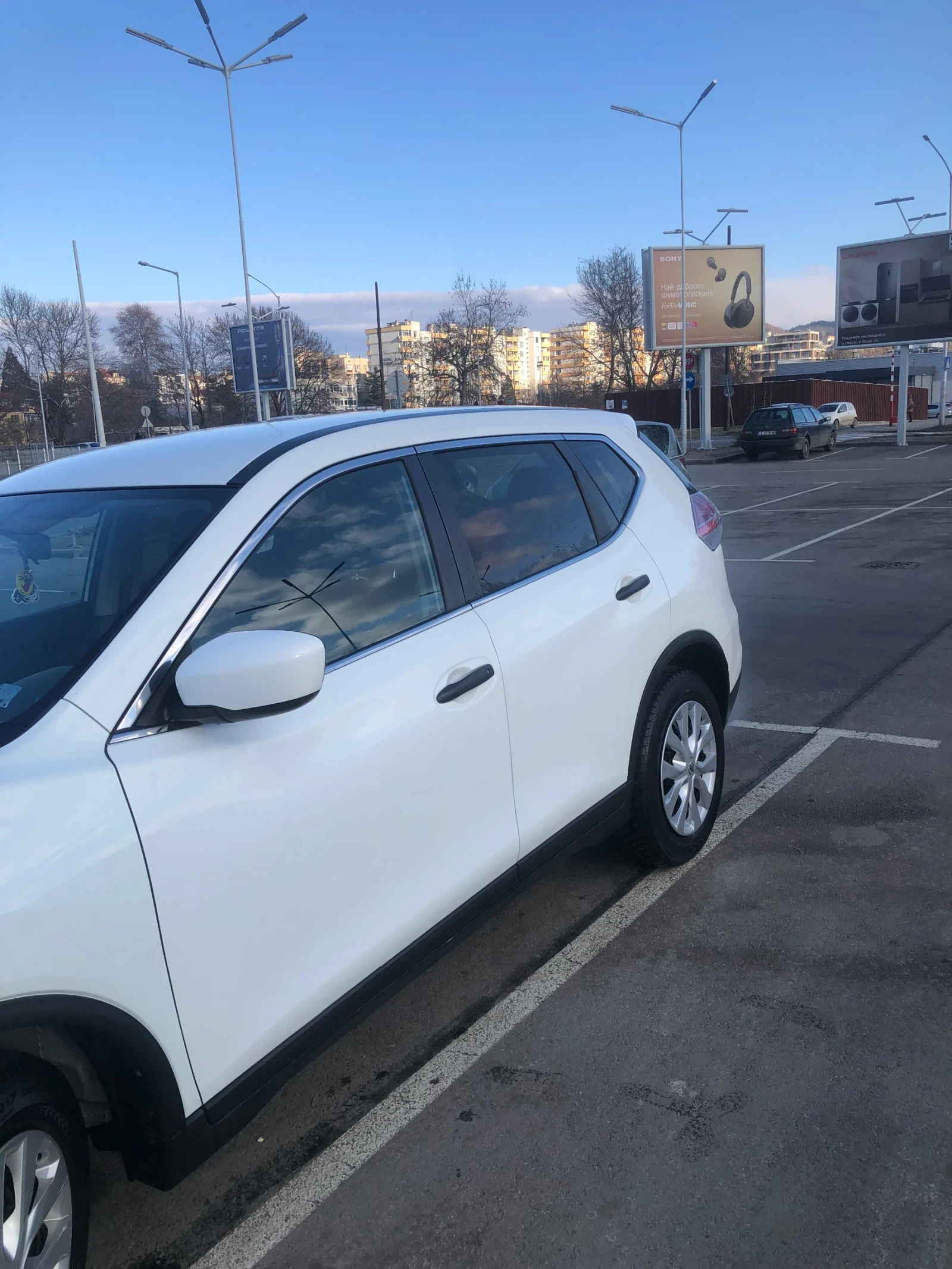 Nissan Rogue, снимка 5 - Автомобили и джипове - 54479304