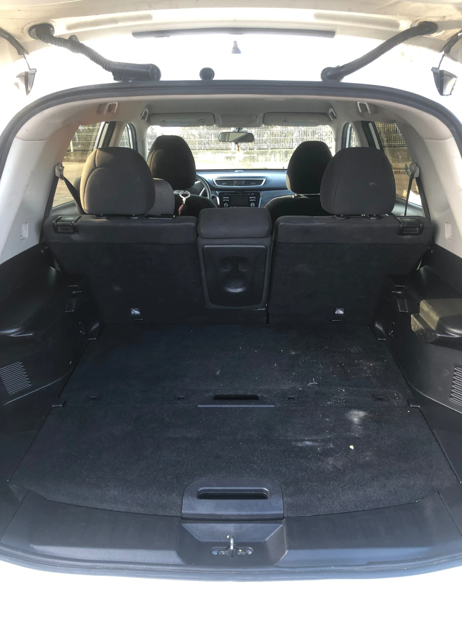 Nissan Rogue, снимка 7 - Автомобили и джипове - 54479304