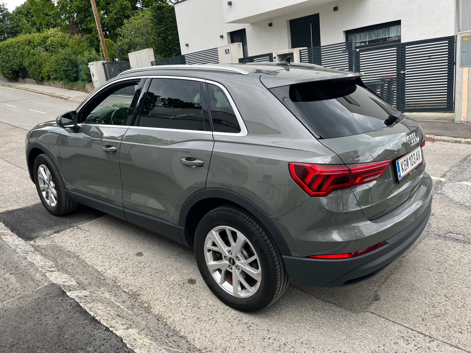 Audi Q3 1.4 45 TFSi e, снимка 2 - Автомобили и джипове - 54576377