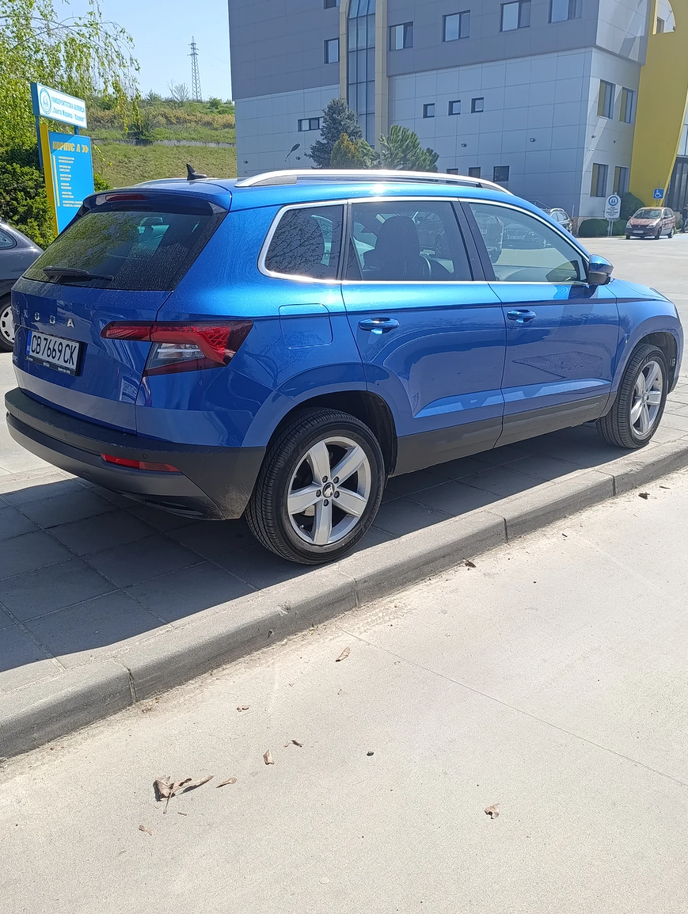 Skoda Karoq, снимка 4 - Автомобили и джипове - 54685663