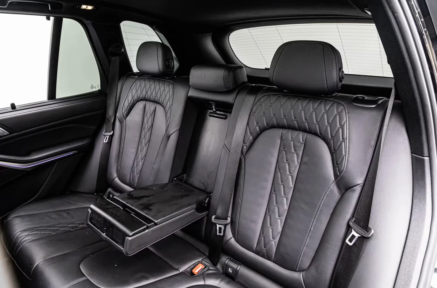BMW X5 40i/M/333HP/LASER/SHADOW/PANO/SKY-L/360/NAVI/247hh, снимка 14 - Автомобили и джипове - 54777691
