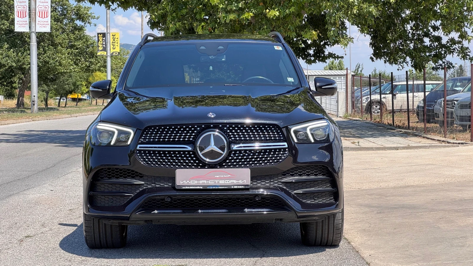 Mercedes-Benz GLE 400 d AMG 4MATIC * Night* Airtmatic* FULL* , снимка 8 - Автомобили и джипове - 55184421