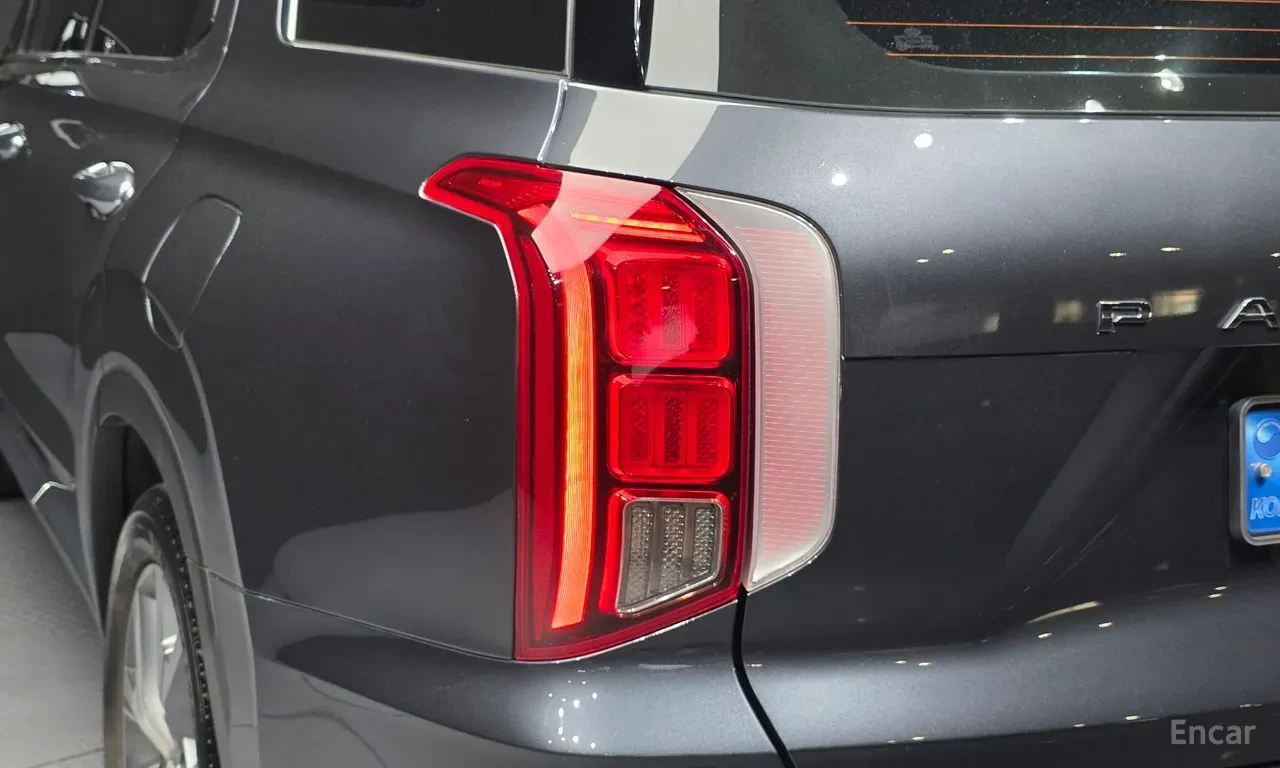 Hyundai Palisade ОБДУХ* ПОДГРЕВ* PANO* 7 МЕСТНА* М.ТОЧКА* КАМЕРА, снимка 6 - Автомобили и джипове - 55564093