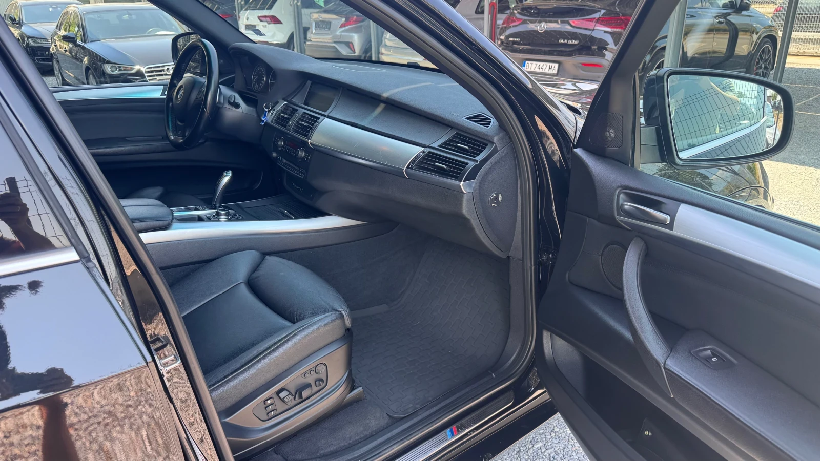 BMW X5 40d M Paket 306кс * FACE* DISTRONIC* ПАНОРАМА* ПЕЧ, снимка 9 - Автомобили и джипове - 55572270