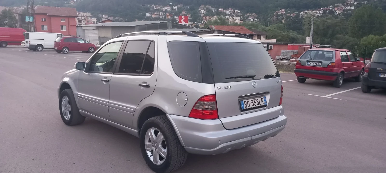 Mercedes-Benz ML 270 270 CDI ръчна кутия , снимка 16 - Автомобили и джипове - 55609677