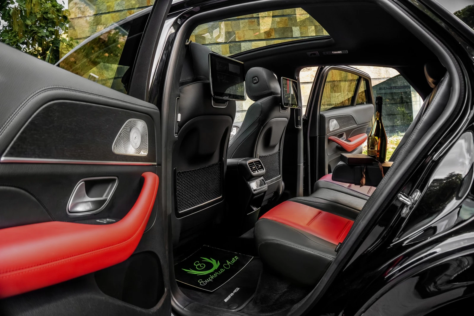 Mercedes-Benz GLE 350 d* 4MATIC* COUPE* DESIGNO* PANORAMA* LIMITED* 3XTV, снимка 9 - Автомобили и джипове - 55620363
