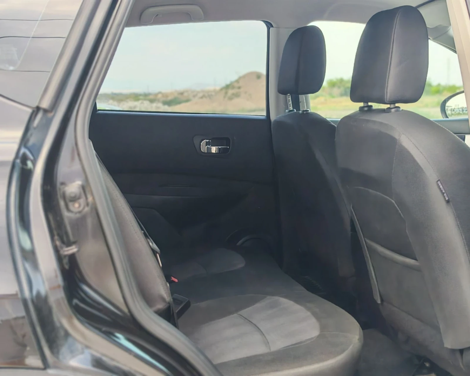 Nissan Qashqai 1.5 ДИЗЕЛ 110 К.С.89 000 КМ! БЕЗ АНАЛОГ!, снимка 12 - Автомобили и джипове - 55804593