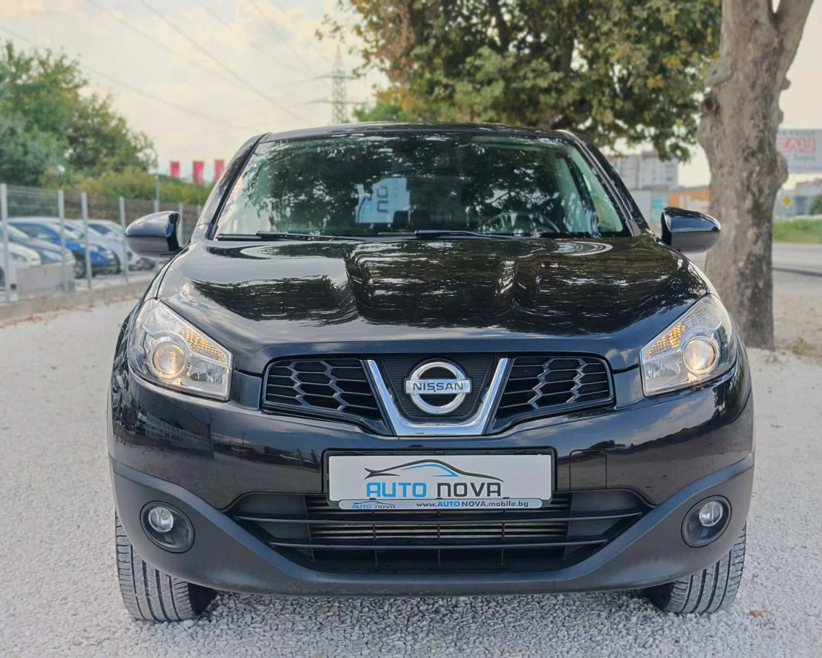 Nissan Qashqai 1.5 ДИЗЕЛ 110 К.С.89 000 КМ! БЕЗ АНАЛОГ!, снимка 2 - Автомобили и джипове - 55804593