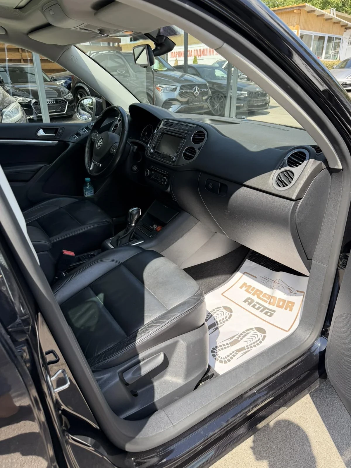 VW Tiguan, снимка 7 - Автомобили и джипове - 55843376