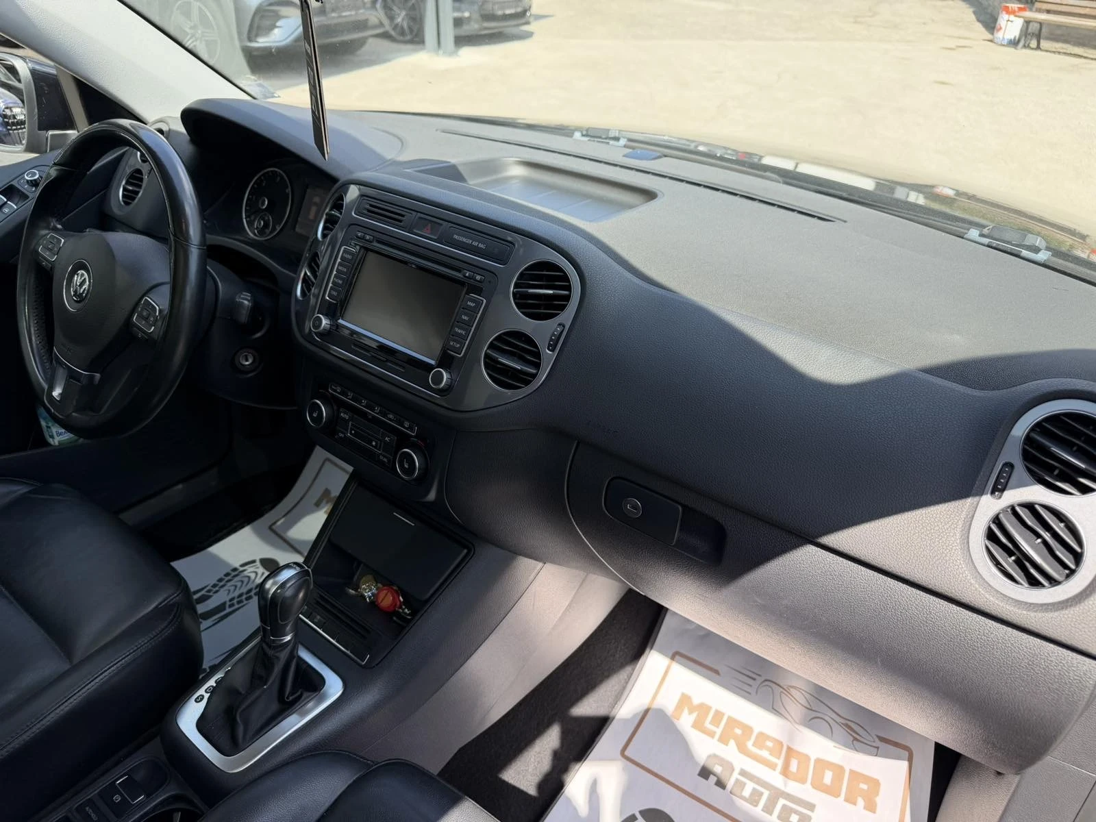 VW Tiguan, снимка 5 - Автомобили и джипове - 55843376