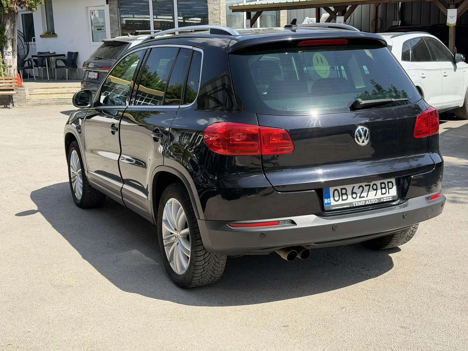 VW Tiguan, снимка 2 - Автомобили и джипове - 55843376