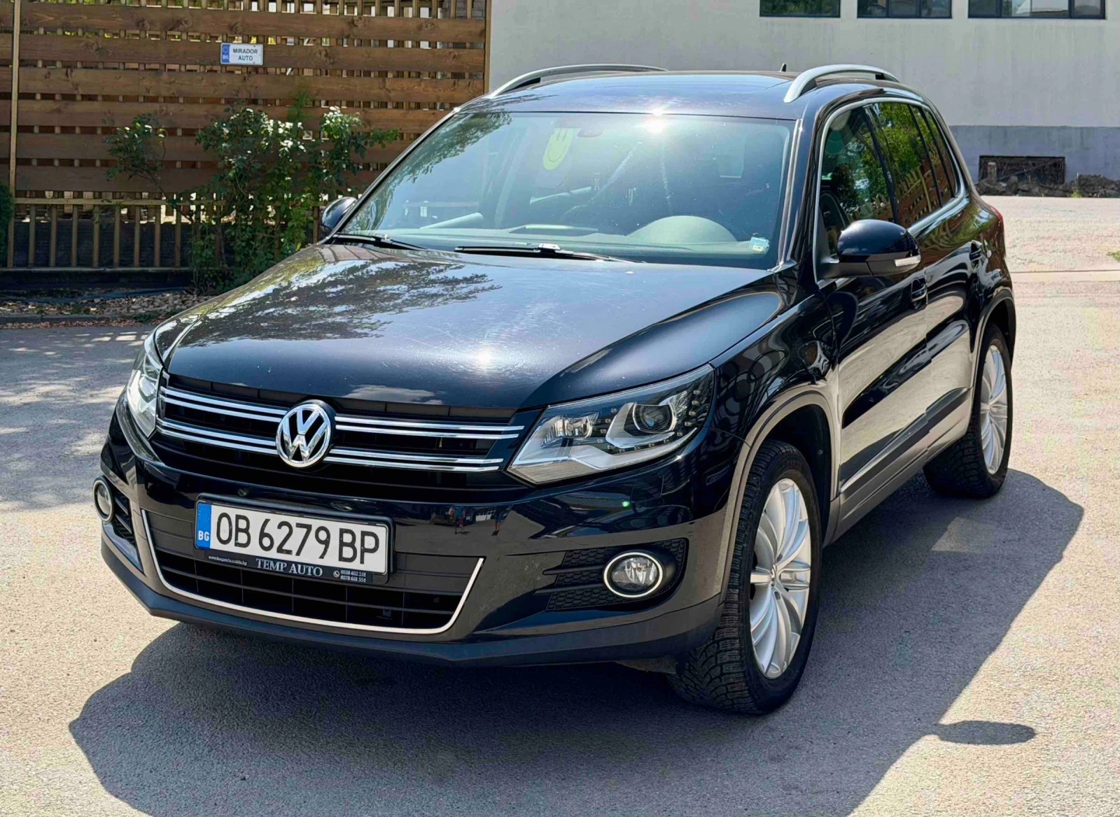 VW Tiguan, снимка 3 - Автомобили и джипове - 55843376