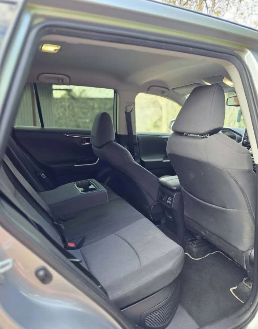 Toyota Rav4 LE AWD, снимка 7 - Автомобили и джипове - 55997257