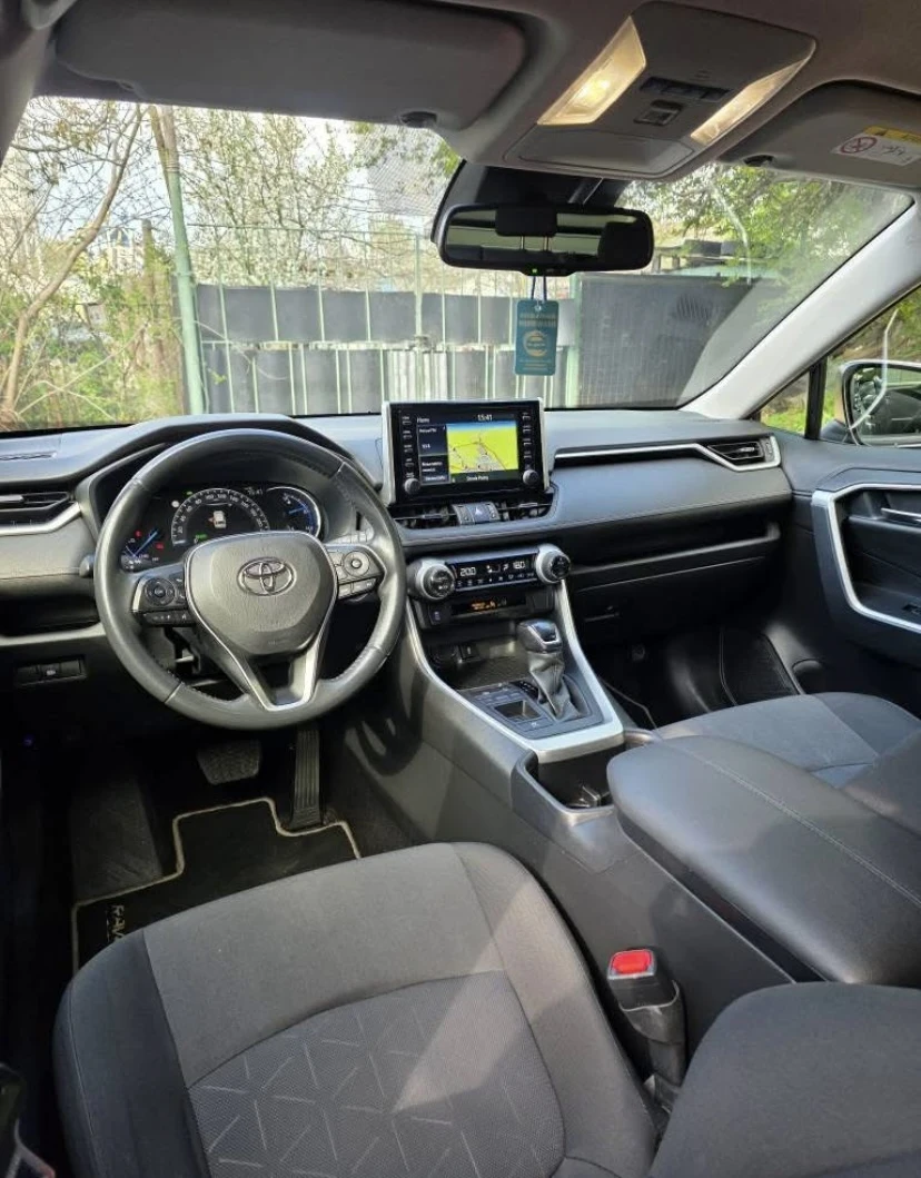 Toyota Rav4 LE AWD, снимка 6 - Автомобили и джипове - 55997257
