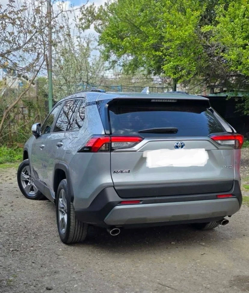 Toyota Rav4 LE AWD, снимка 4 - Автомобили и джипове - 55997257