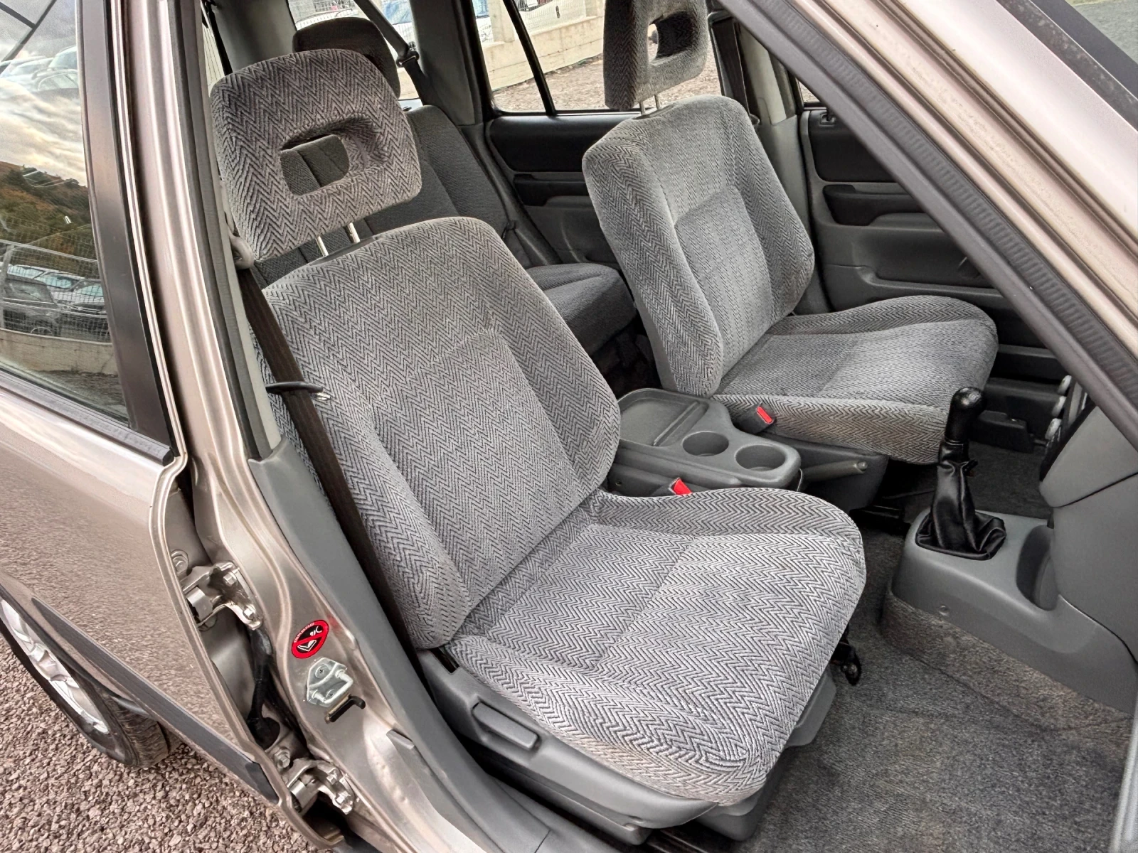 Honda Cr-v 2.0 i. 4x4, снимка 12 - Автомобили и джипове - 56432508