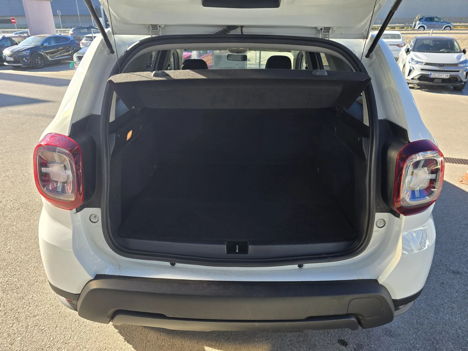 Dacia Duster dCi 115 �.�. ����� 4x4 Stop & Start N1 | Mobile.bg � ����������� 15