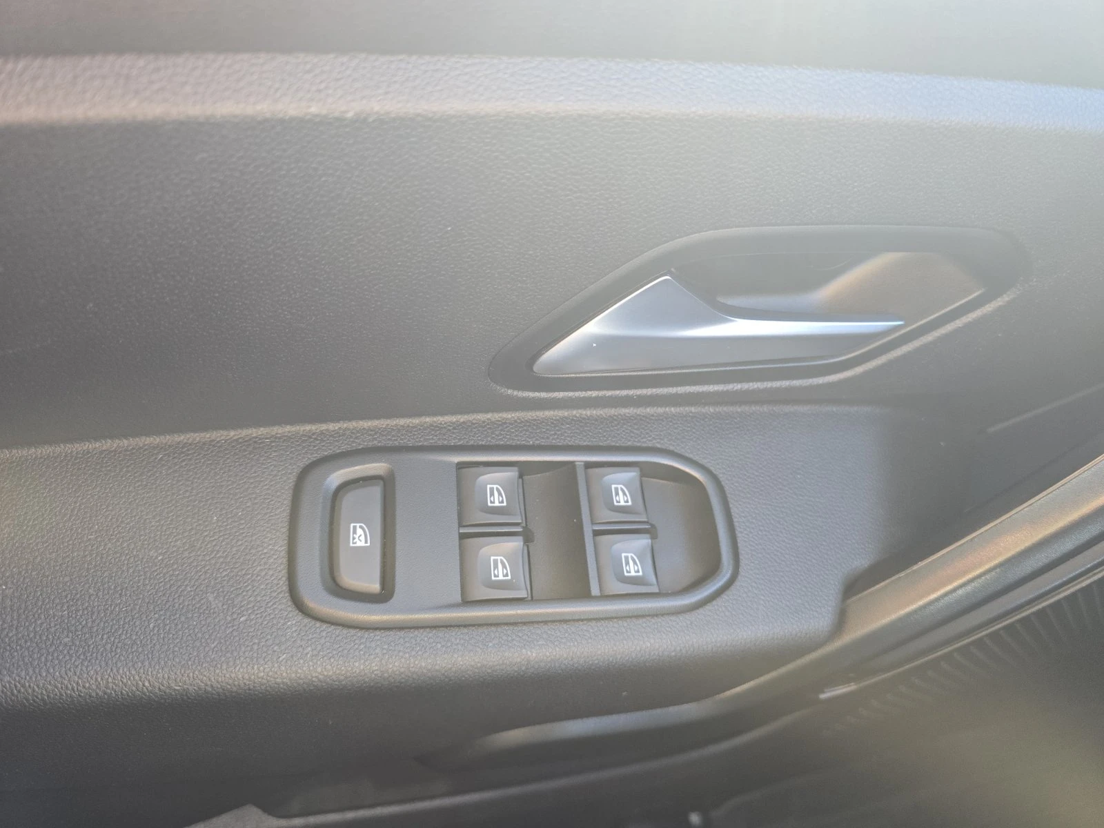 Dacia Duster dCi 115 �.�. ����� 4x4 Stop & Start N1 | Mobile.bg � ����������� 11