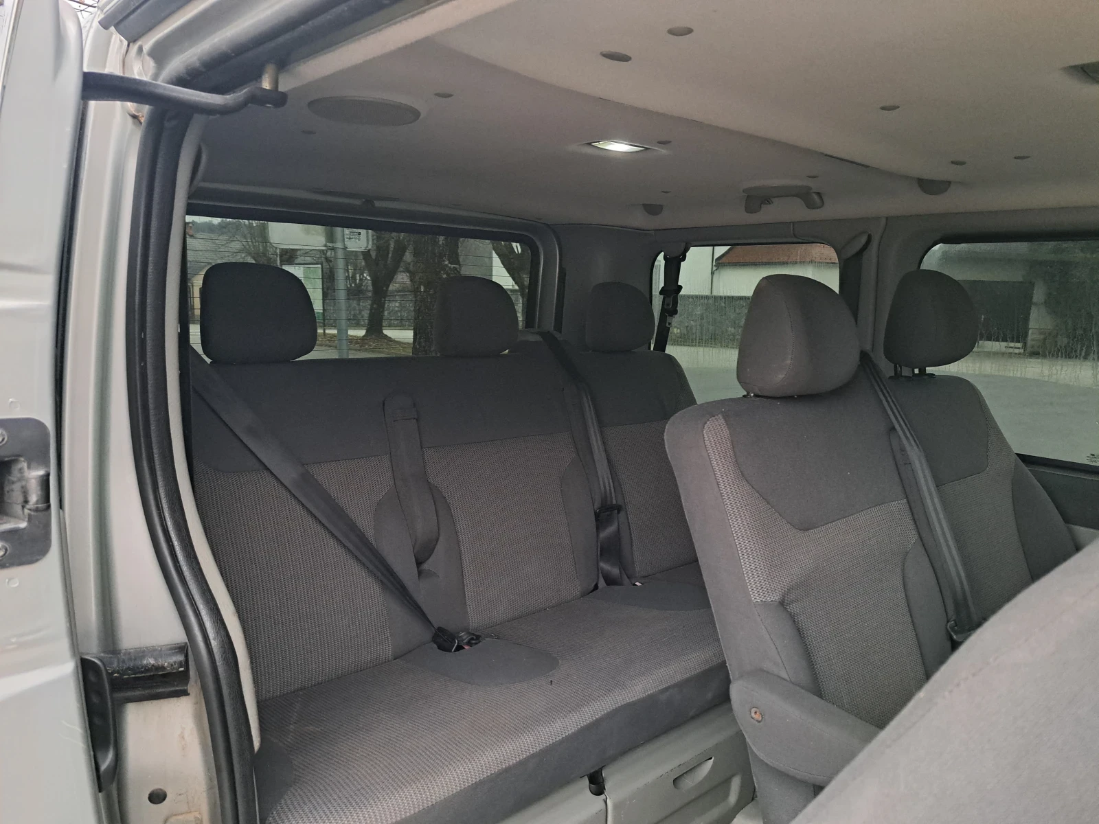 Opel Vivaro 2.5 dci - изображение 5