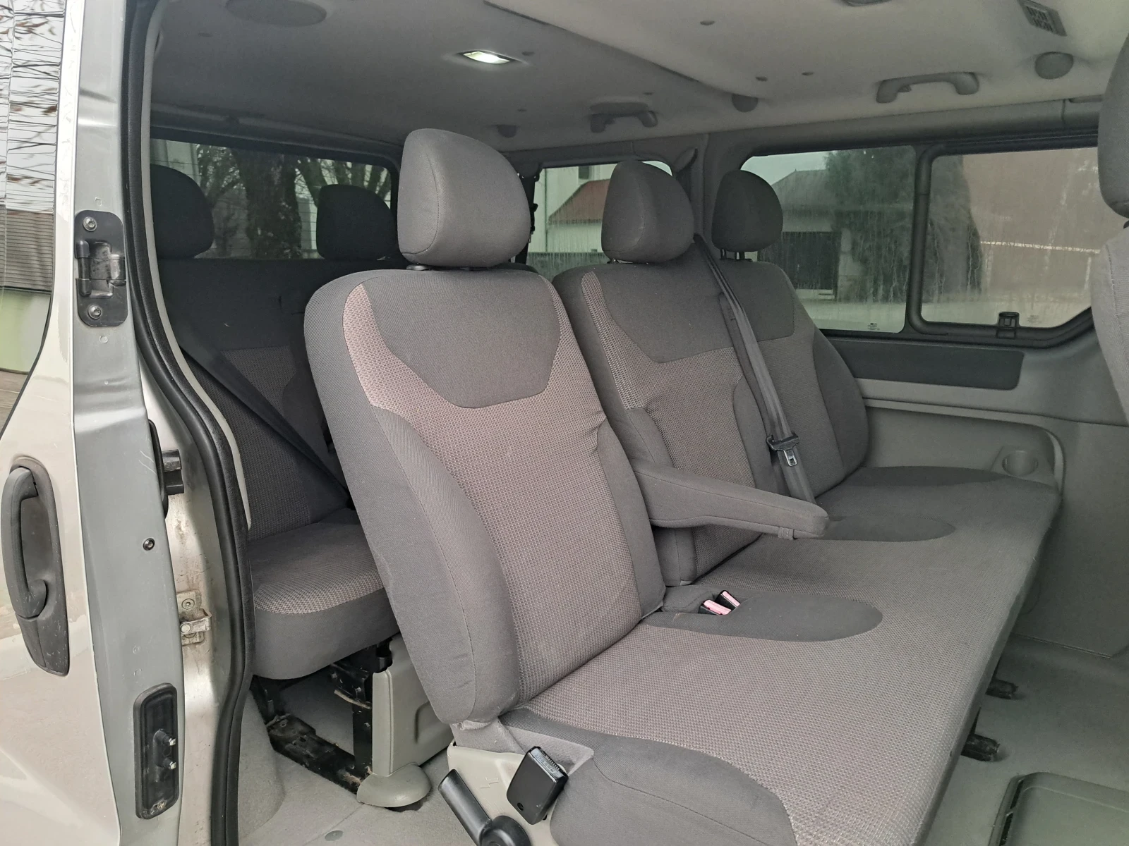 Opel Vivaro 2.5 dci - изображение 4