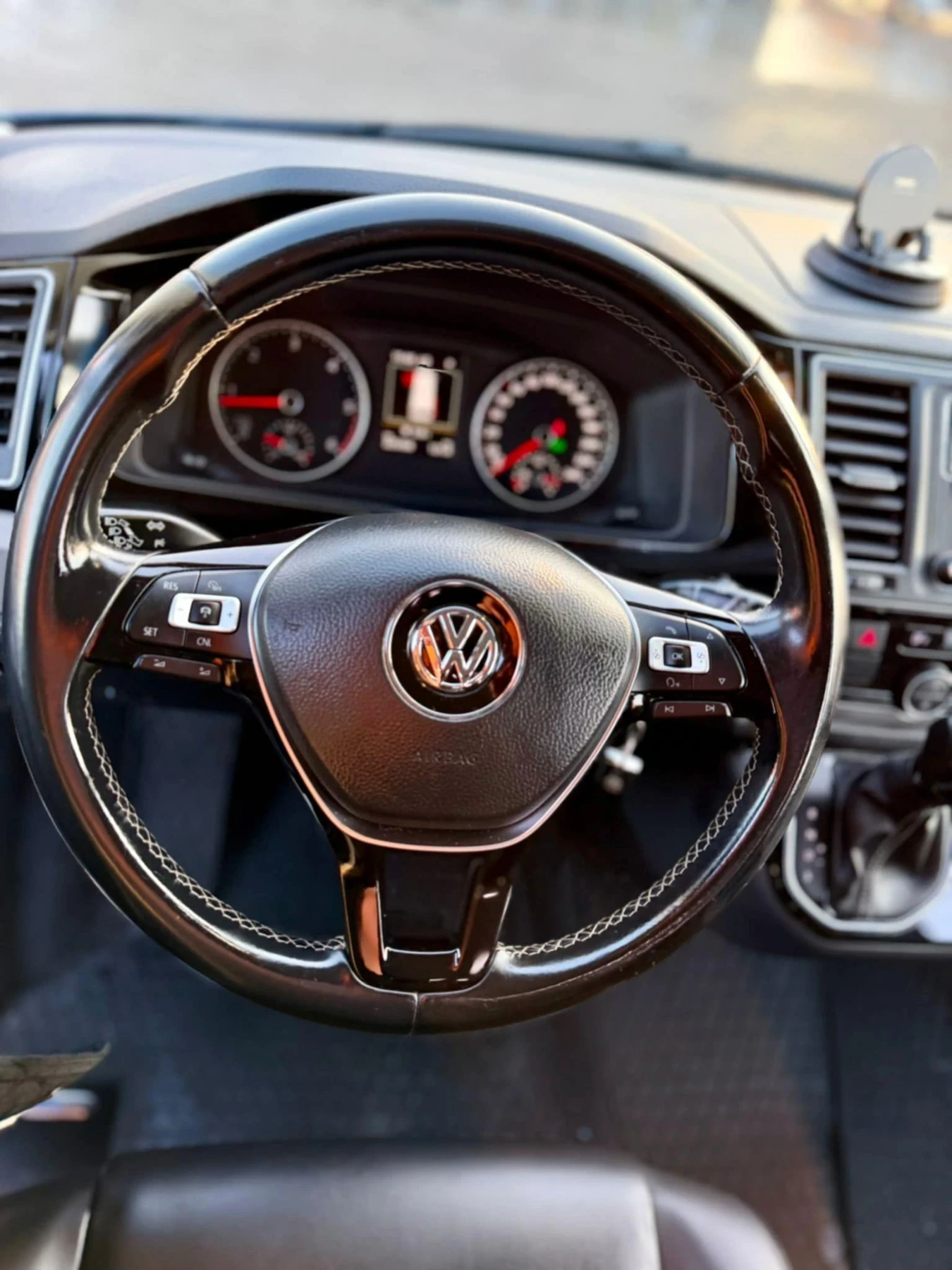 VW Multivan 2.0 tdi 150ps - изображение 9