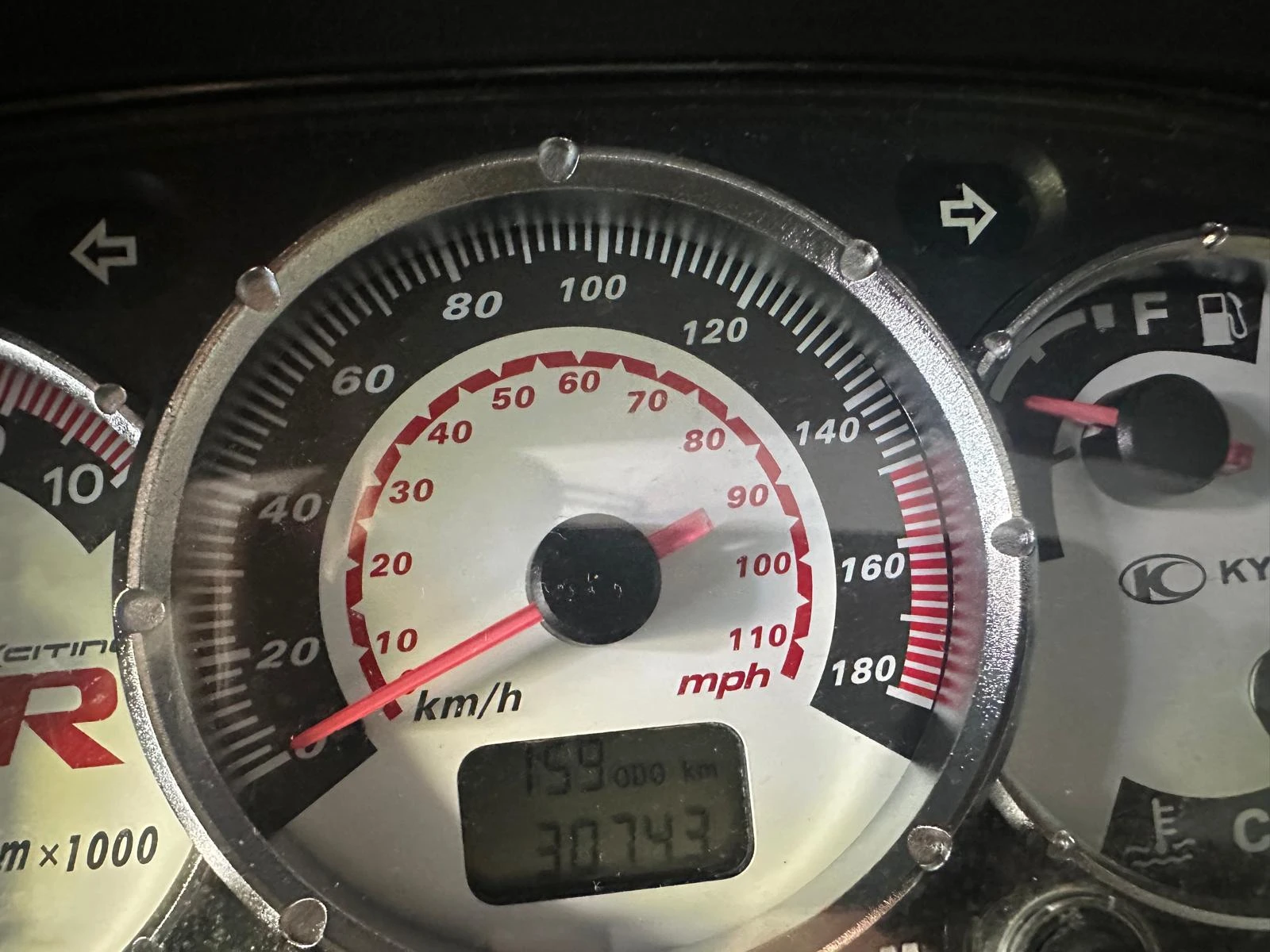 Kymco Xciting 500i R - изображение 7