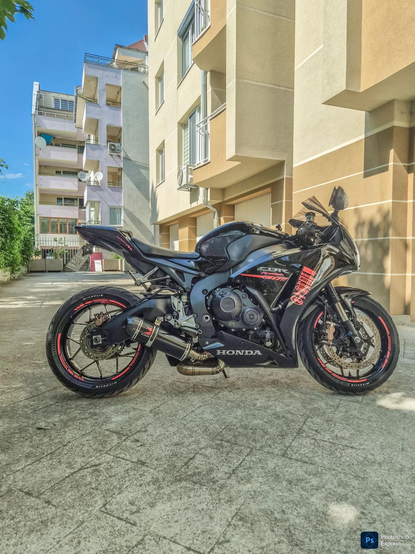 Honda Cbr 1000RR, снимка 2 - Мотоциклети и мототехника - 54856597