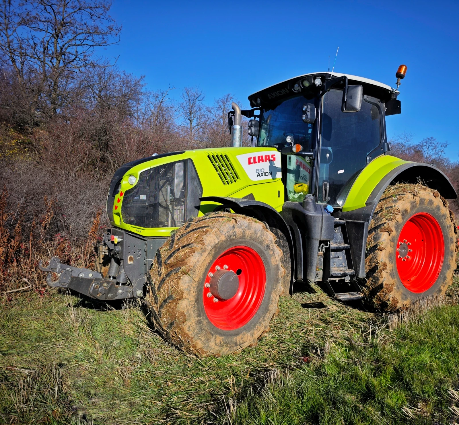 Трактор Claas Axion 810 - изображение 4