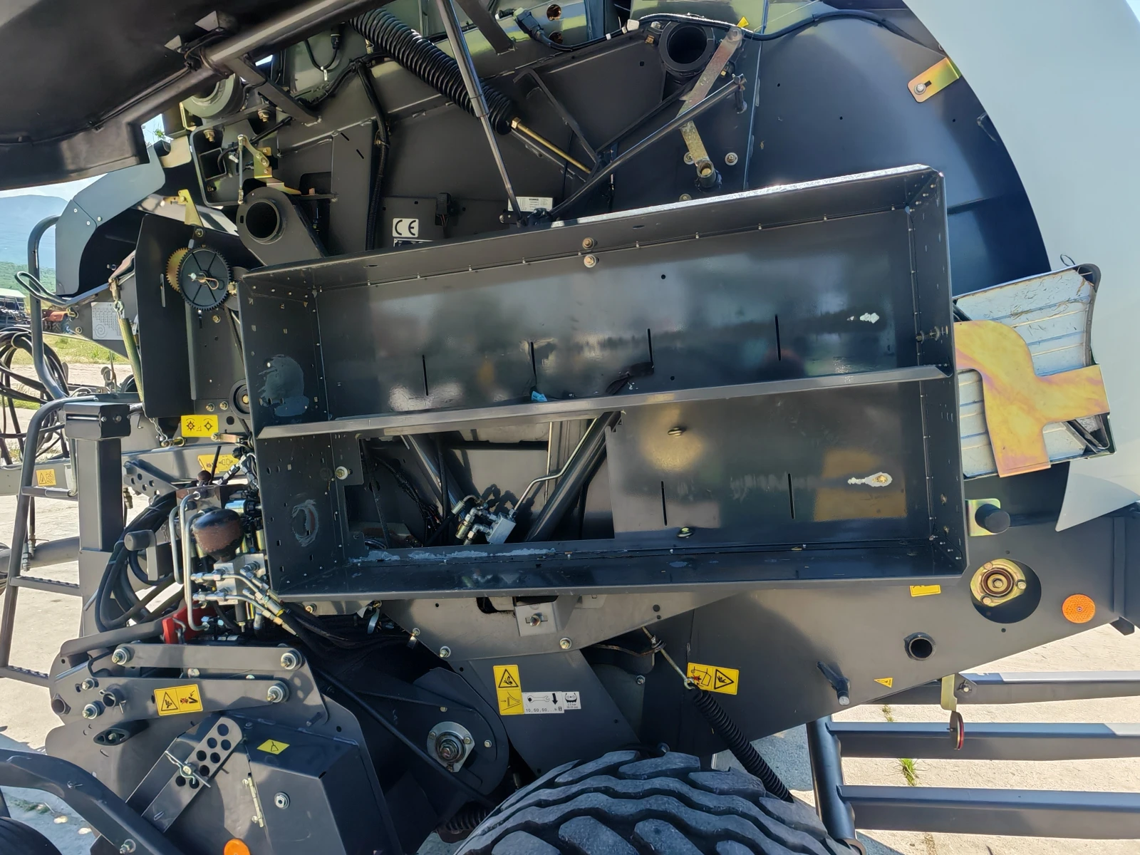 Балировачка Claas Variant 365RC лизинг с първоначална вноска 20 %, снимка 9 - Селскостопанска техника - 54682772