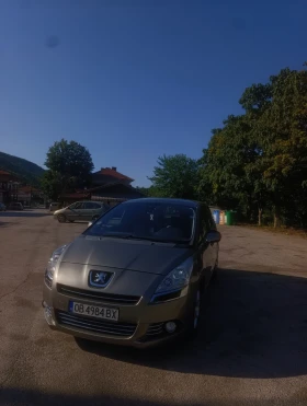 Peugeot 5008, снимка 1