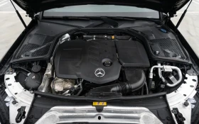 Mercedes-Benz C 200 AMG-Facelift / Кафяв Салон / 9G-Tronic / Camera, снимка 17