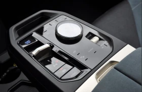 BMW iX xDrive40 - 92998 лв. / 47549.12 € - 79895306 10