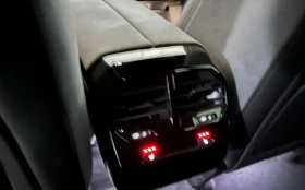 BMW iX xDrive45/FACELIFT/M-SPORT/H&K/360/ICONIC GLOW/ - 65680 € / 128458.91 лв. - 46366721 12