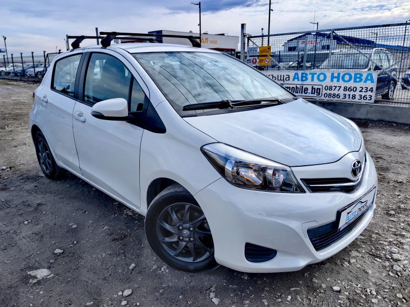 Toyota Yaris 1.0 БЕНЗИН  70 К.С !НАВИГАЦИЯ! УНИКАТ! ПРОДАДЕН , снимка 1 - Автомобили и джипове - 43976373