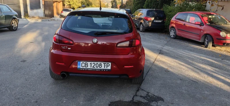 Alfa Romeo 147 1.6 TWIN SPARK, С ГАЗОВА УРЕДБА, снимка 14 - Автомобили и джипове - 47737661