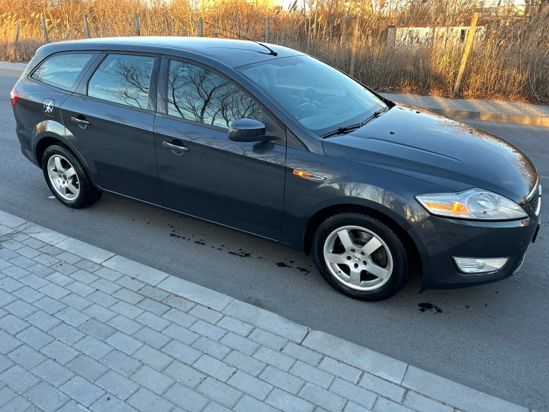 Ford Mondeo 1.8, снимка 2 - Автомобили и джипове - 48404046