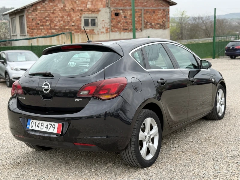 Opel Astra 1.7Cdti, снимка 6 - Автомобили и джипове - 49655141