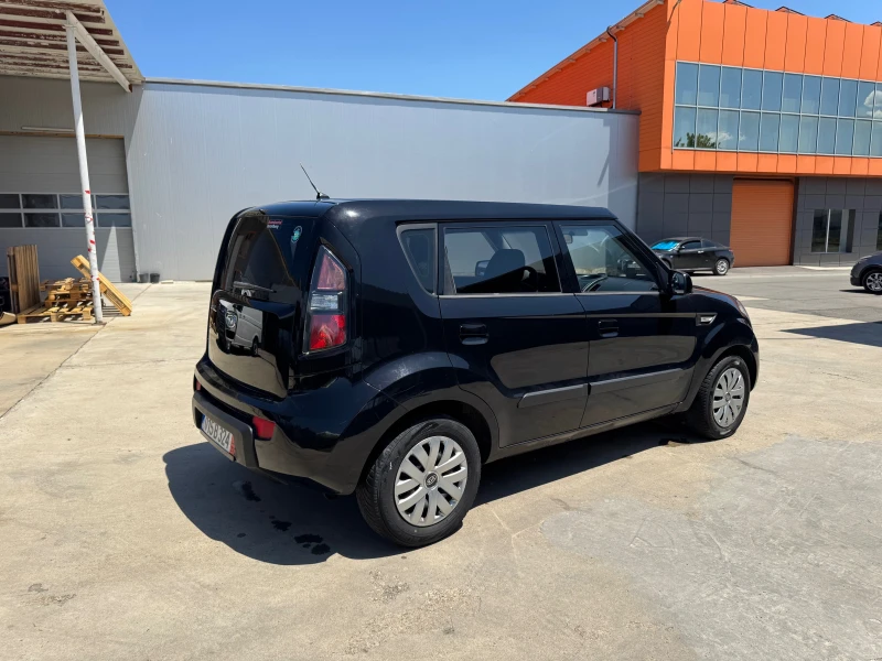 Kia Soul 1.6 , снимка 4 - Автомобили и джипове - 49815261