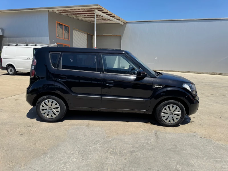 Kia Soul 1.6 , снимка 3 - Автомобили и джипове - 49815261