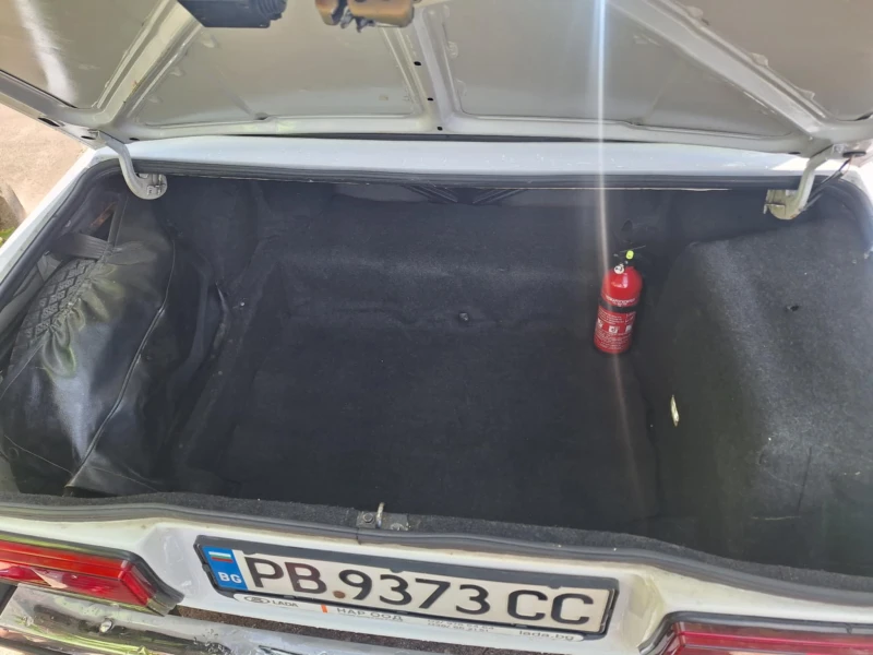 Lada 2107, снимка 11 - Автомобили и джипове - 51783546