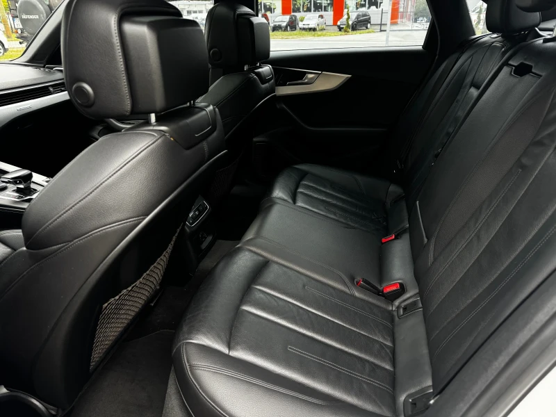 Audi A4 2.0L quattro Premium Plus S-Line Schiebedach, снимка 14 - Автомобили и джипове - 52019046