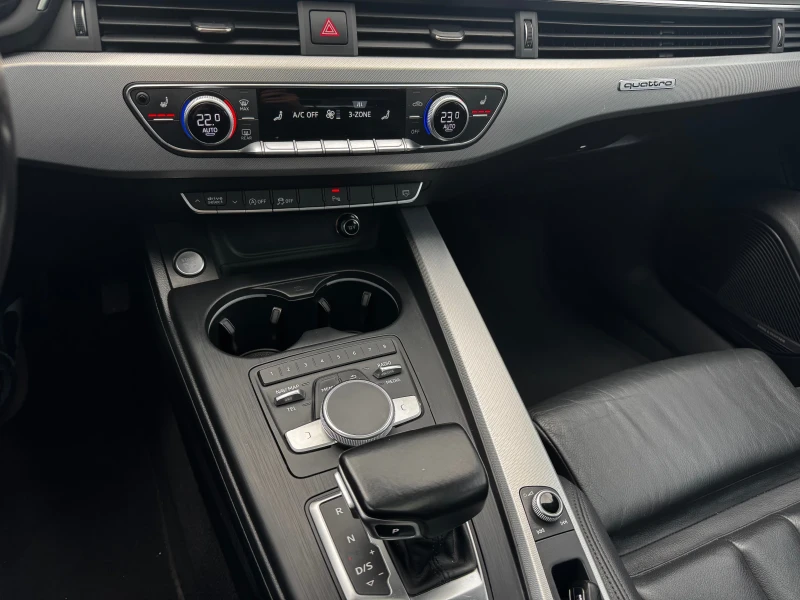 Audi A4 2.0L quattro Premium Plus S-Line Schiebedach, снимка 12 - Автомобили и джипове - 52019046