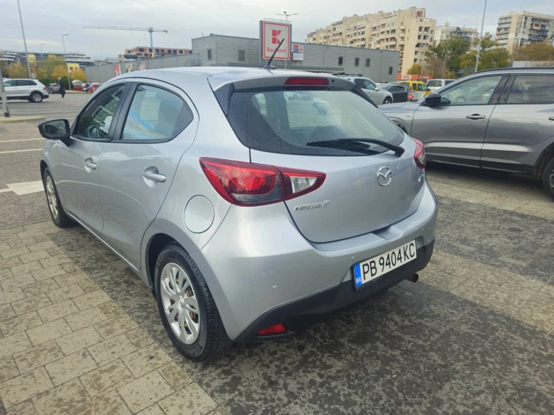 Mazda 2, снимка 6 - Автомобили и джипове - 52324542