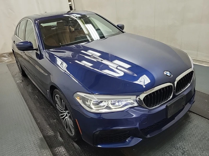 BMW 530 M-pkg* Xdrive* Harman/Kardon* Ambient* Пано* 360ca, снимка 3 - Автомобили и джипове - 52390509