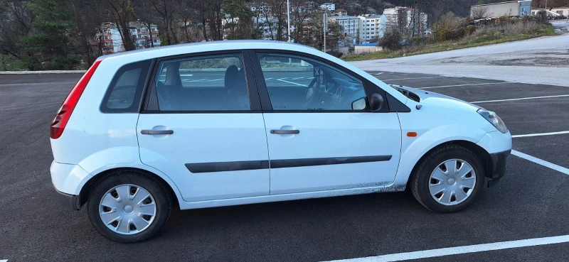 Ford Fiesta 1.4cdti, снимка 4 - Автомобили и джипове - 52540892