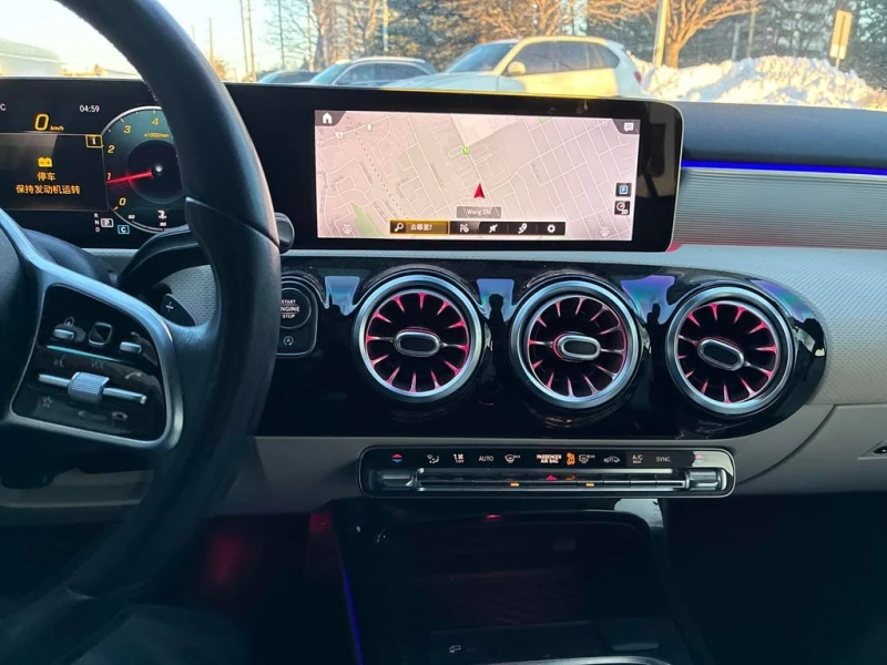 Mercedes-Benz A 250 * CARFAX * БЕЗ ПЪРВОНАЧАЛНА ВНОСКА, снимка 9 - Автомобили и джипове - 53309107