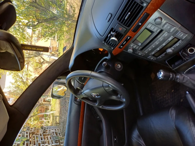 Toyota Avensis, снимка 12 - Автомобили и джипове - 53355404